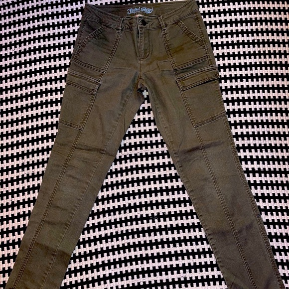 Pants - Picture 1 of 3